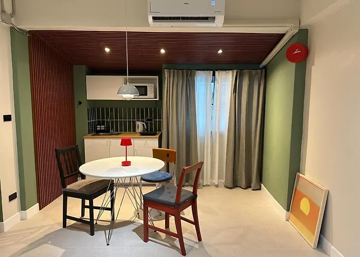 Kasa Haus - Mid-century Modern *